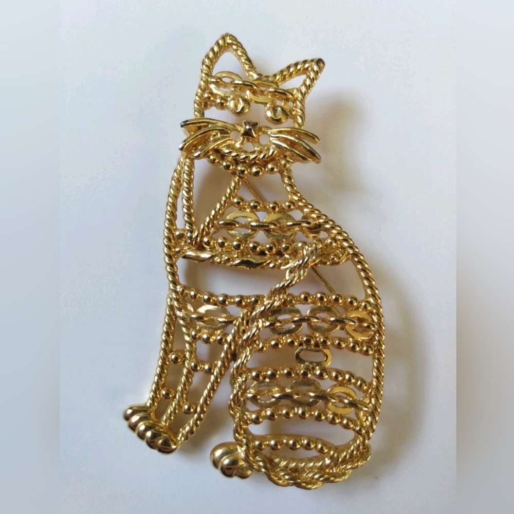 Vintage 80s AJC gold tone CAT pin brooch LARGE textured rope modern statement